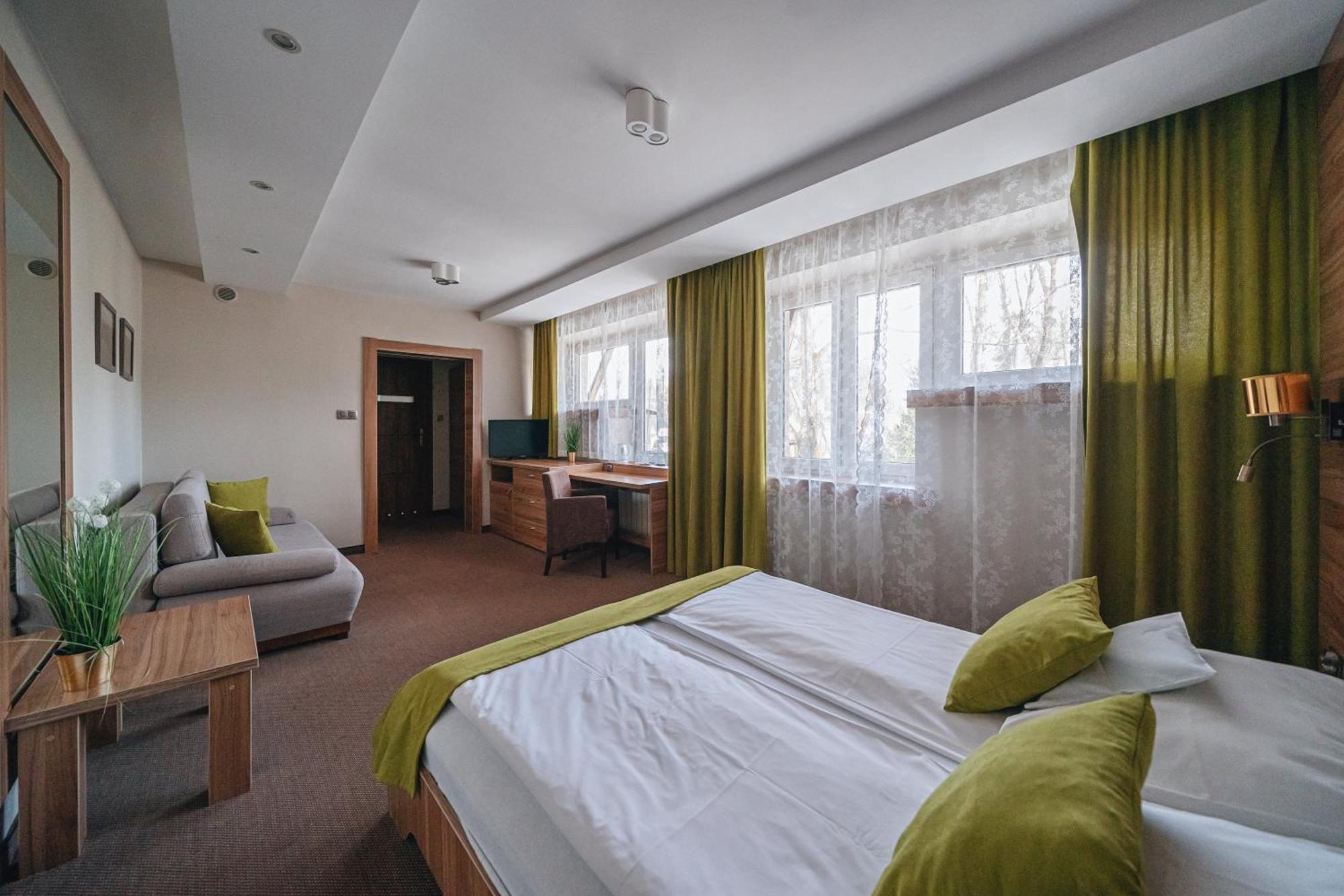 Hotel Ow Jaskolka Zakopane Esterno foto