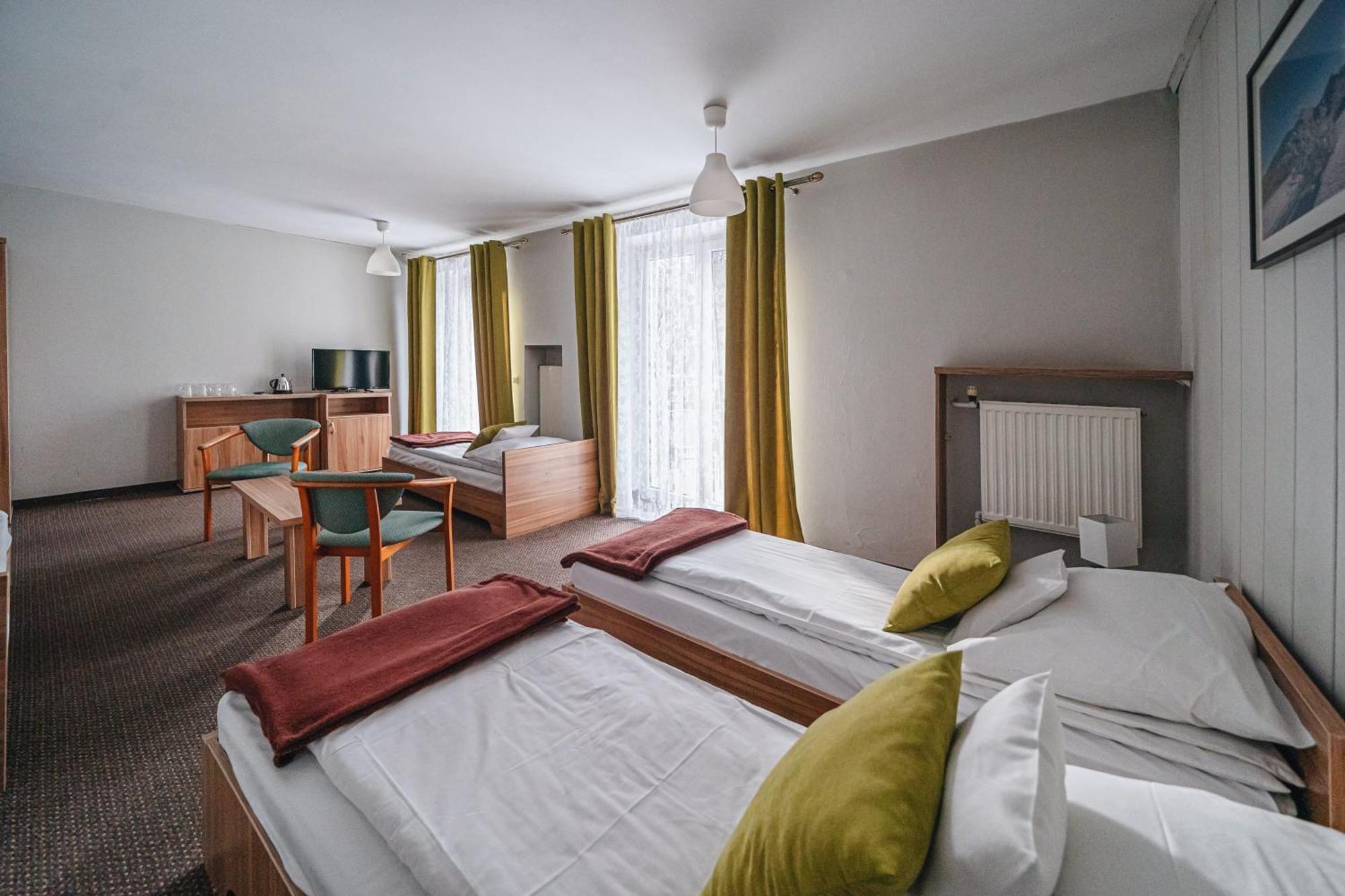 Hotel Ow Jaskolka Zakopane Esterno foto
