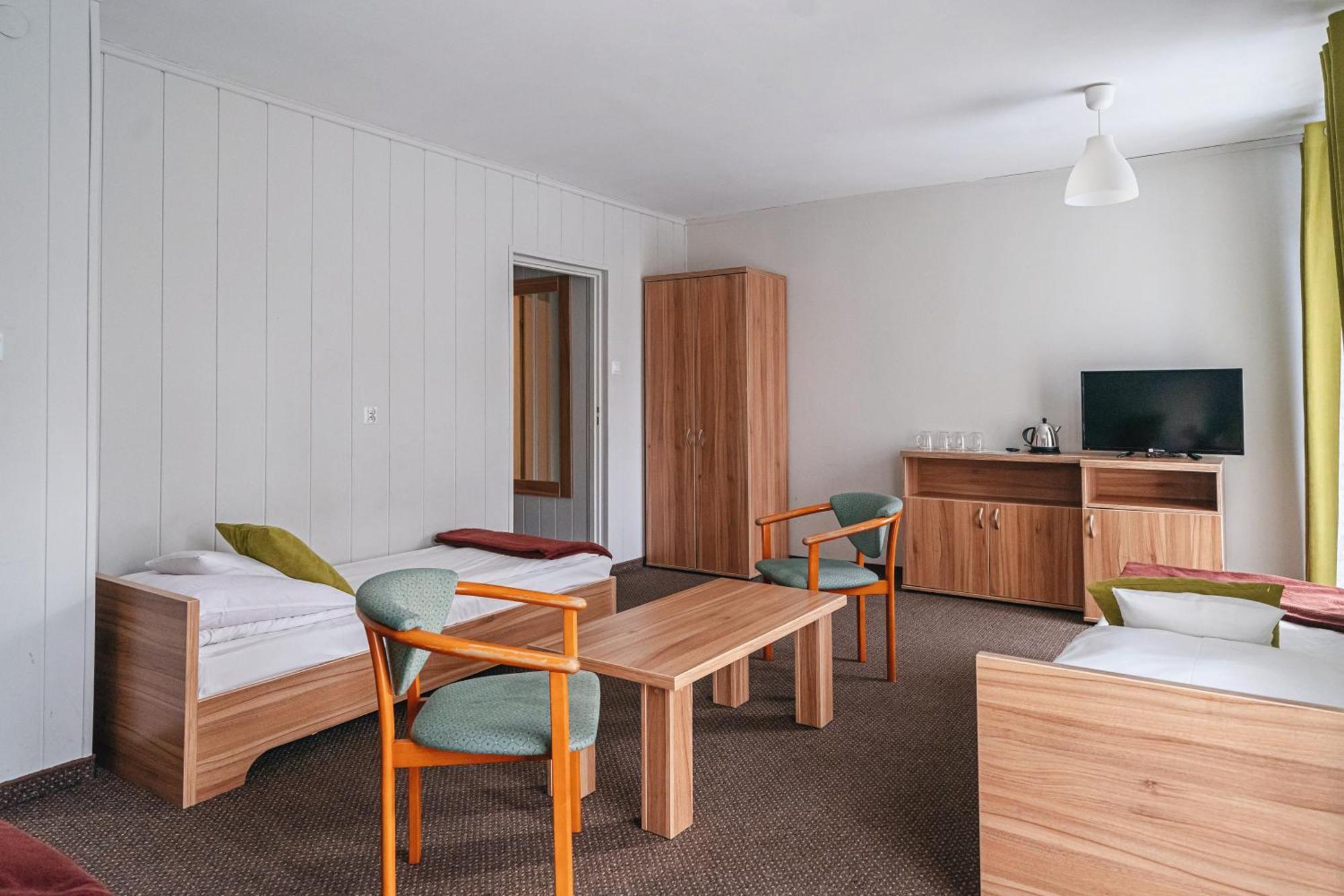 Hotel Ow Jaskolka Zakopane Esterno foto