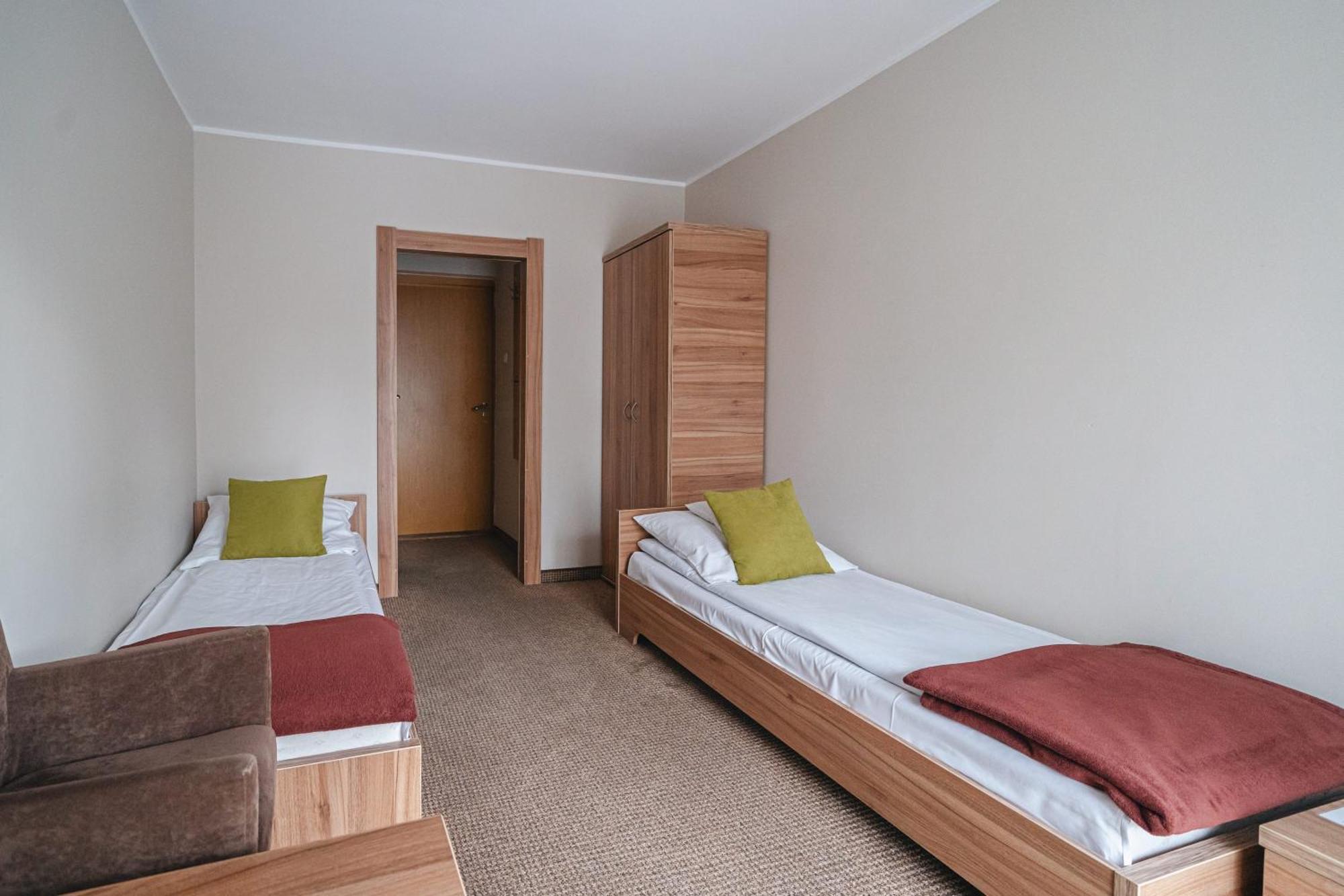 Hotel Ow Jaskolka Zakopane Esterno foto